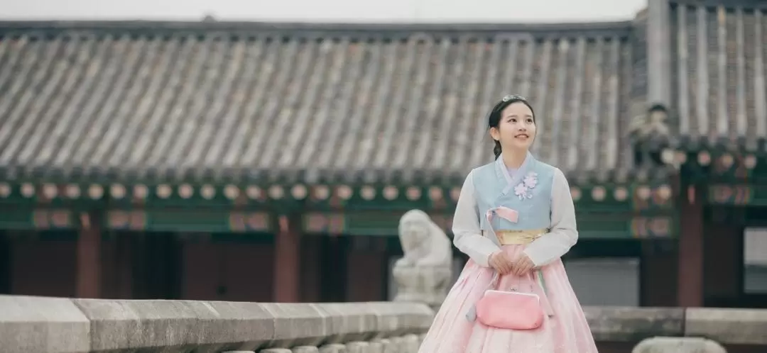 Seohwa Hanbok Rental at Gyeongbokgung