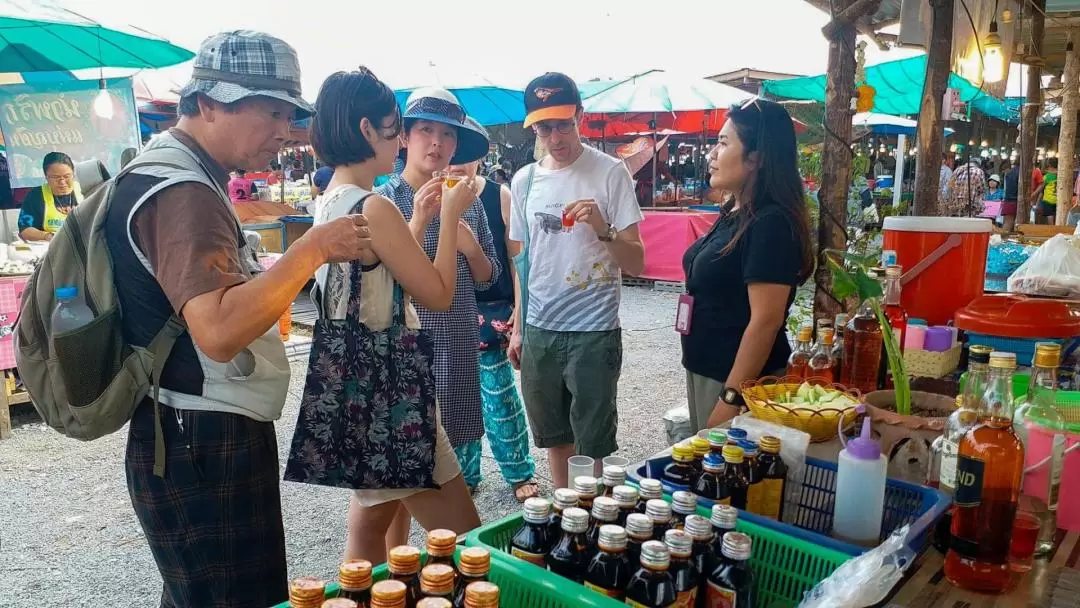 Sunset Local Eats Thai Food Tour in Hua Hin