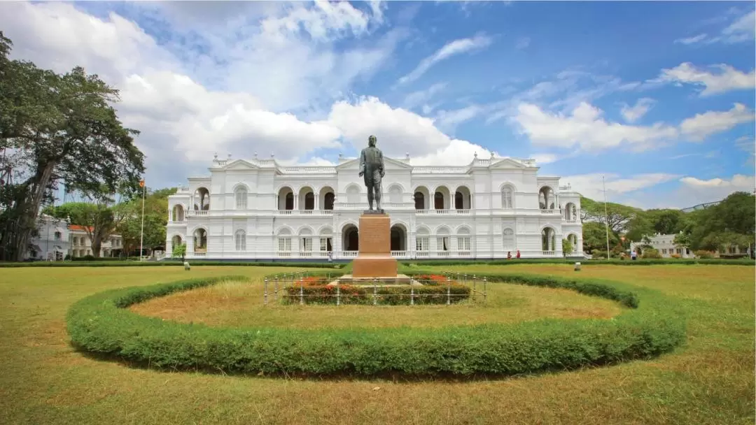 Colombo Scooter Day Tour