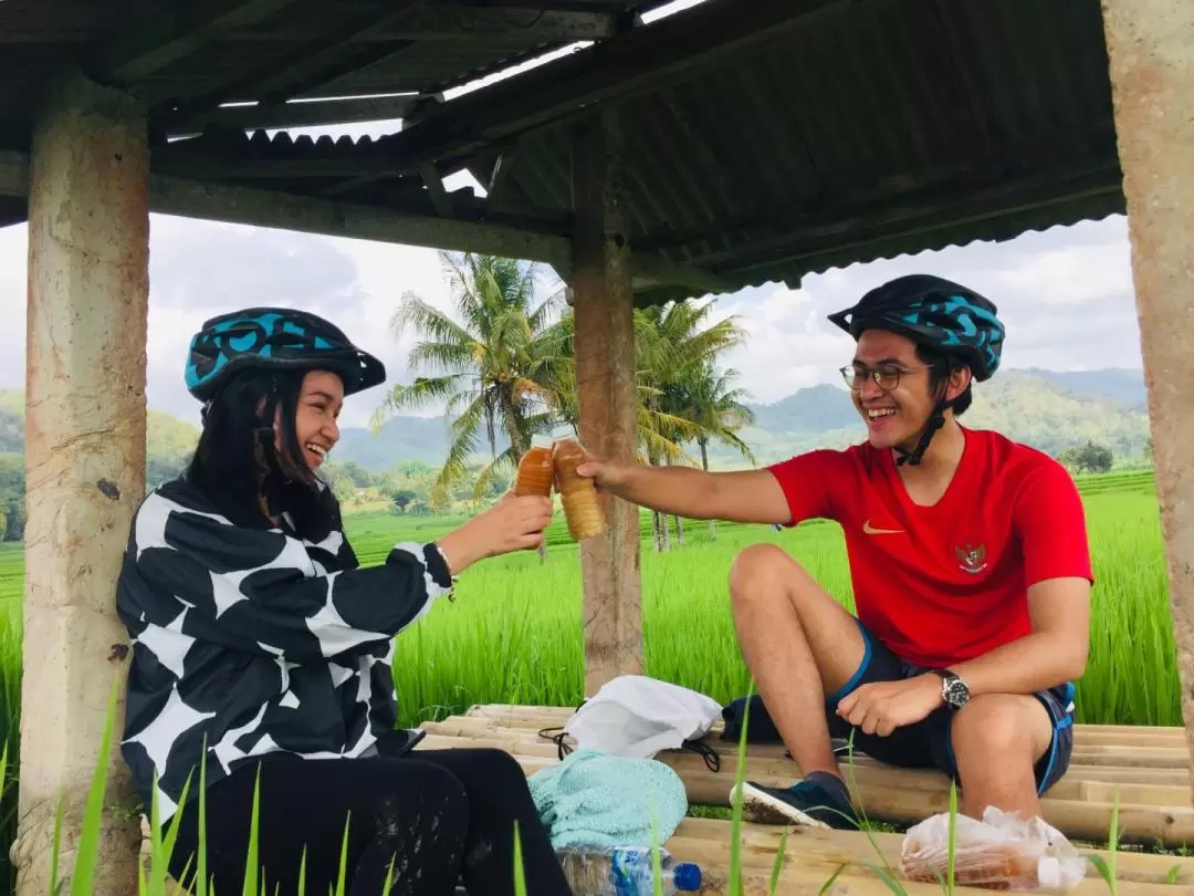 ナングラン サイクリングツアー（ジョグジャカルタ / MOANA Bike Tour提供）