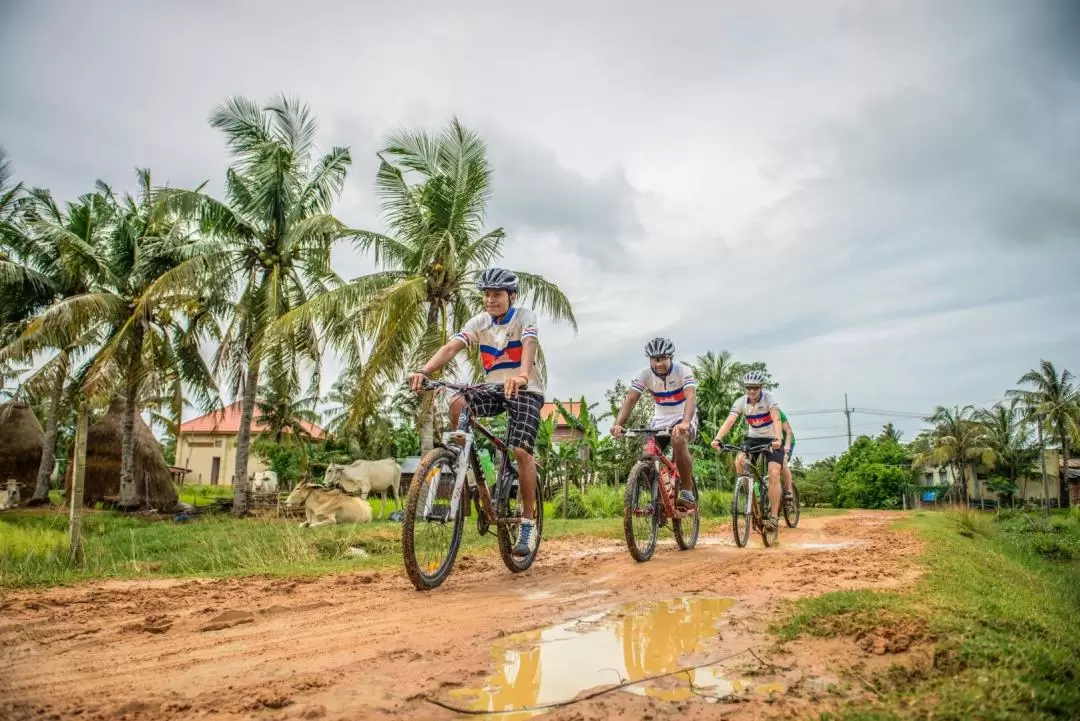 Siem Reap: Ultimate Countryside E-Bike Tour