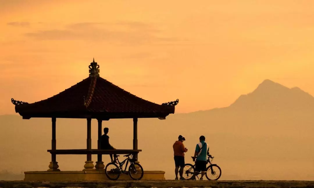 Bali Sanur Beach Sunrise Bike Half-Day Tour 