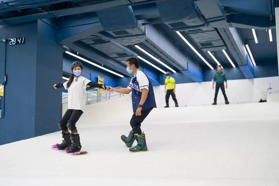 【Indoor activity】Snow & Surf Experience and Class