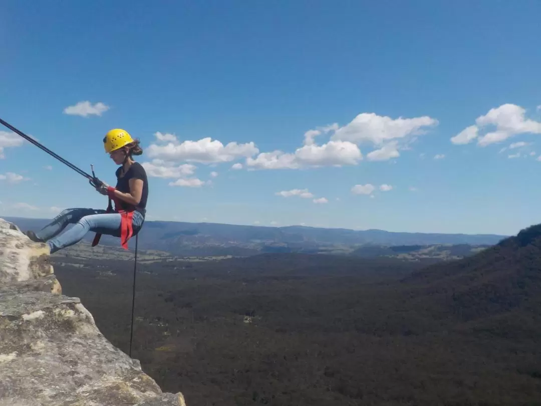 Spectacular Half Day Abseiling Experience from Katoomba