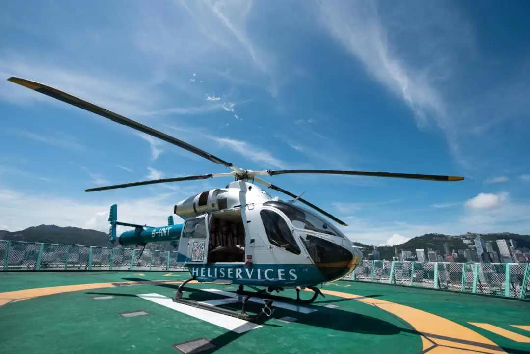 Helicopter Tour with Afternoon Tea at Peninsula Hotel in Hong Kong (Skip the queue)