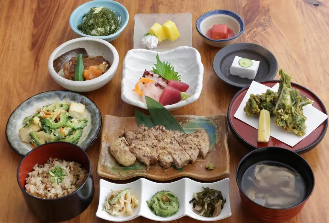 波照間 国際通り店（Okinawa Dining Hateruma）沖縄地料理  - 沖繩