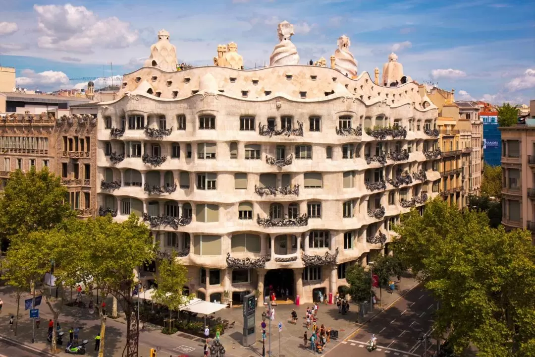 La Pedrera (Casa Mila) Ticket in Barcelona 