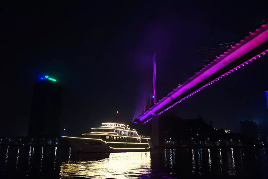 日落晚餐 & 下龍灣迷人夜景之旅（Sea Octopus提供）