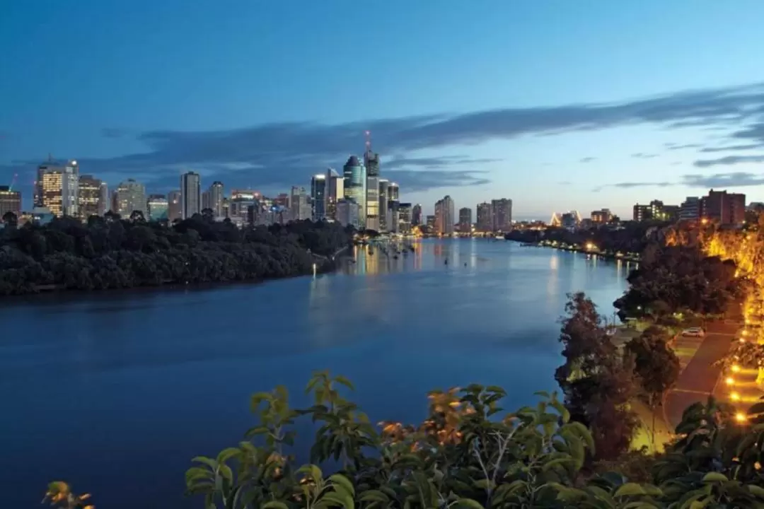 Twilight Rock Climbing Experience in Brisbane