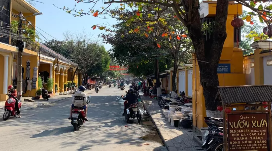 Hoi An Walking Tour and Cooking Class from Da Nang