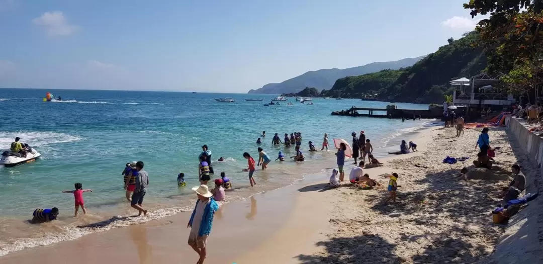 Coral Reef, Fishing Village, and Tranh Beach Tour from Nha Trang