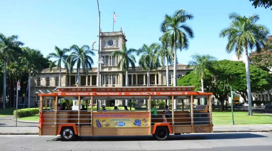 Waikiki Trolley Pass in Hawaii