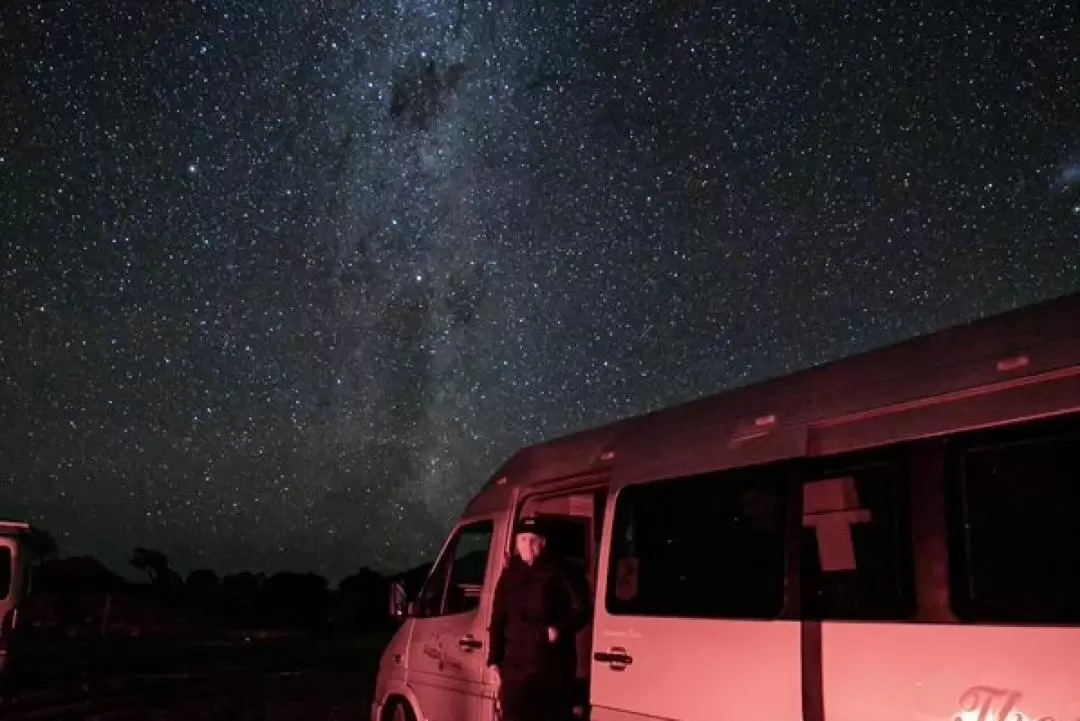 Dark Sky Gold Stars Sunset Dinner Tour in Mannum