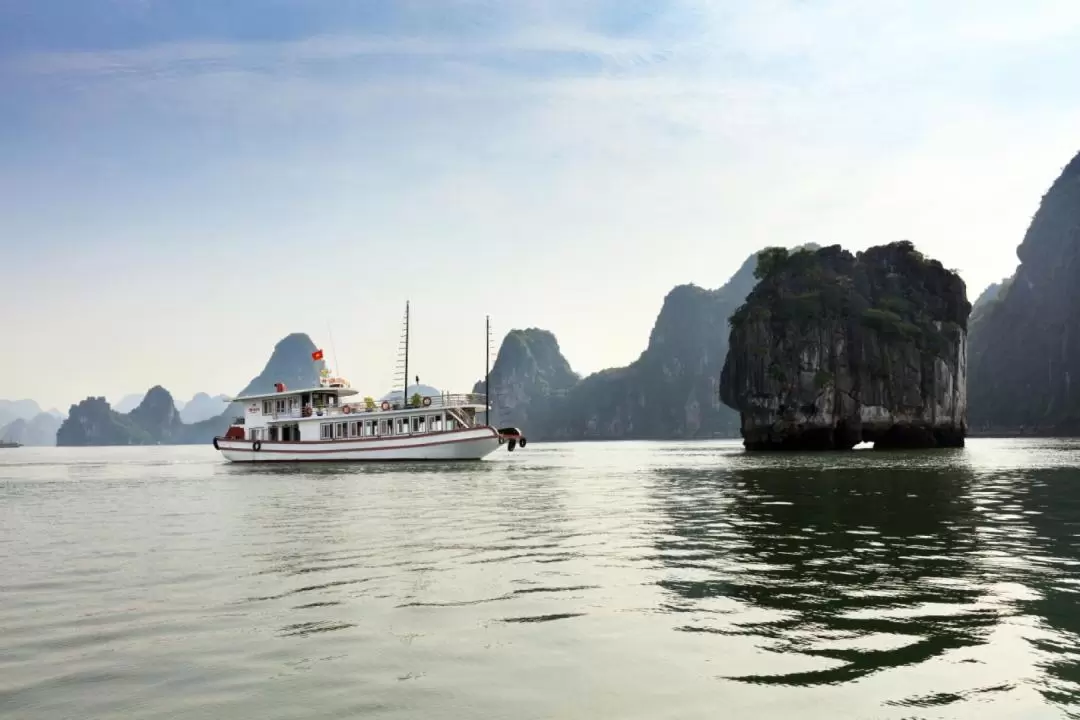 [Route 1] Ha Long Bay Day Tour by Viet Dragon Cruise