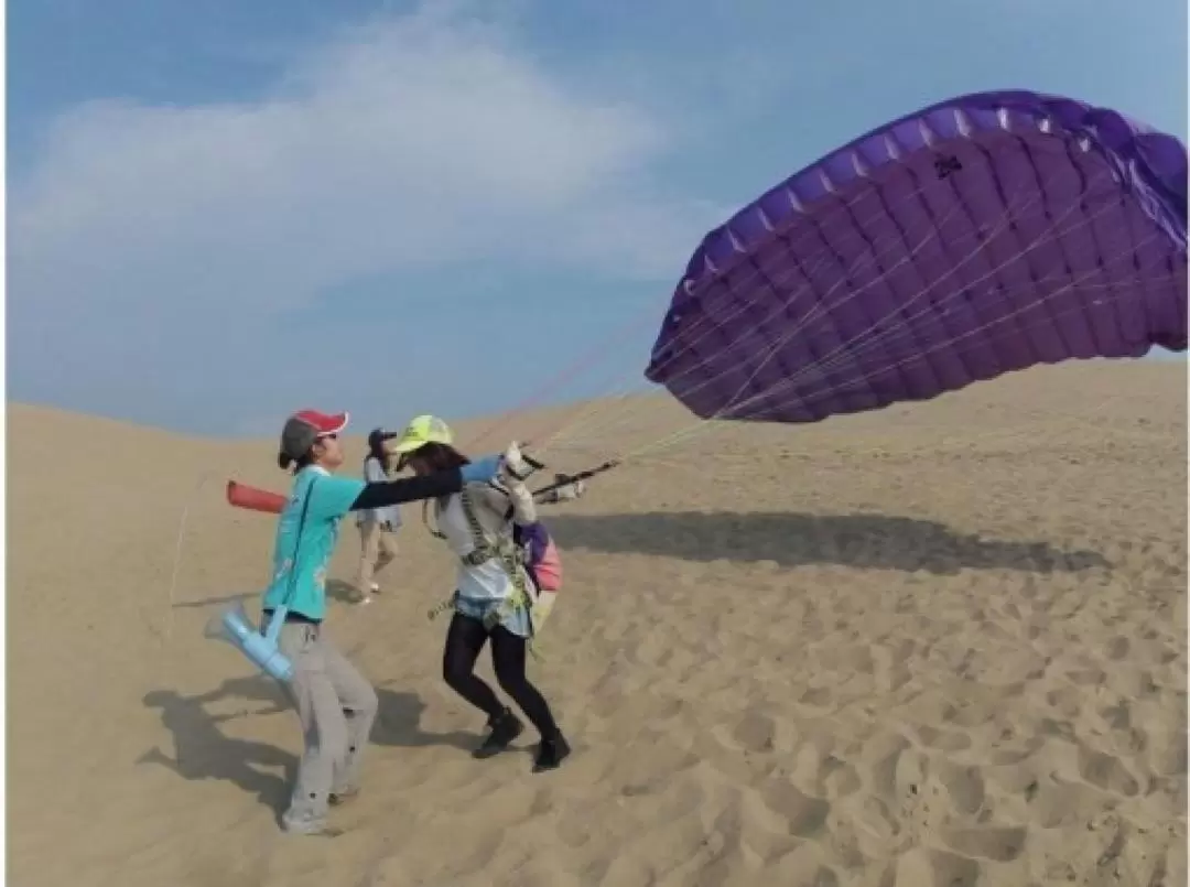 Paragliding Experience in Tottori Sand Dunes