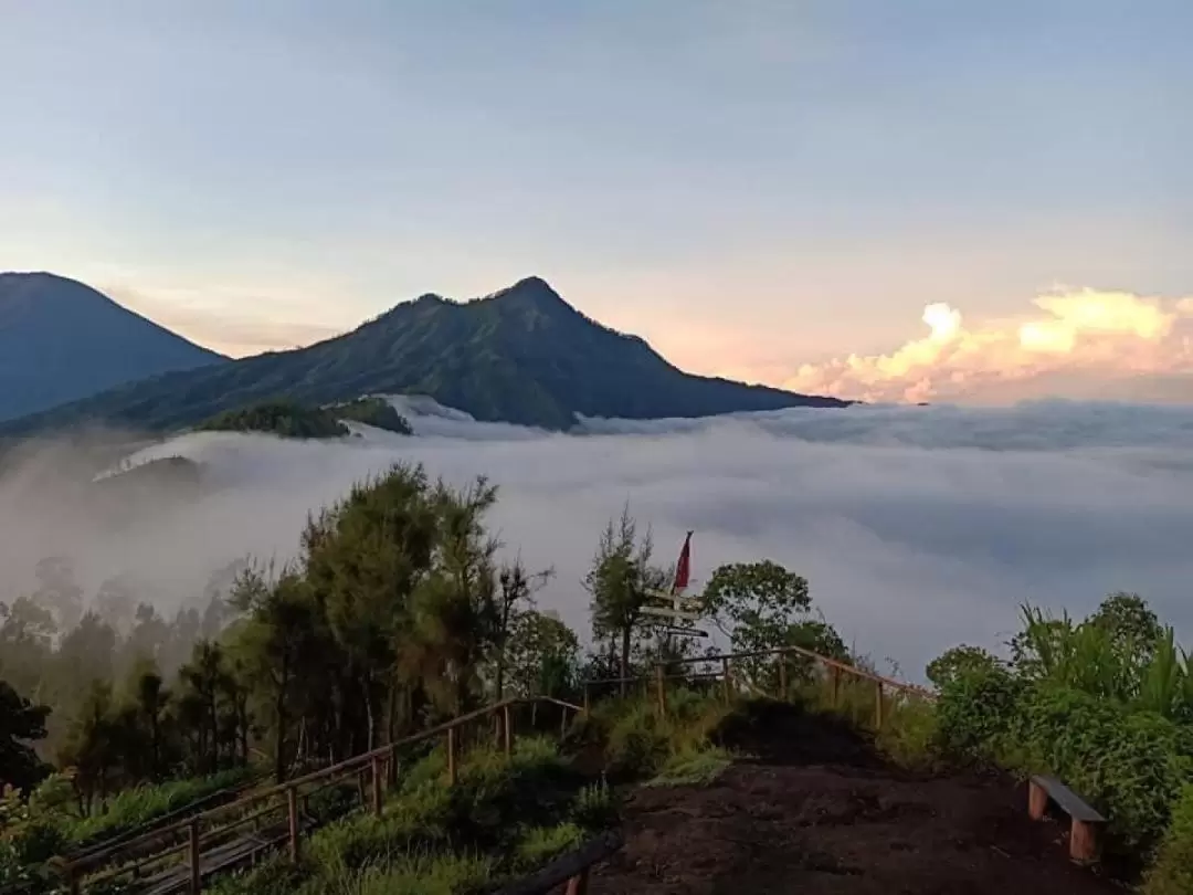 巴杜爾火山日出徒步之旅