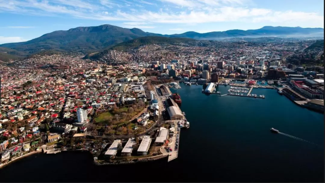 2D Hobart & Bruny Island Sightseeing Tour from Tasmania