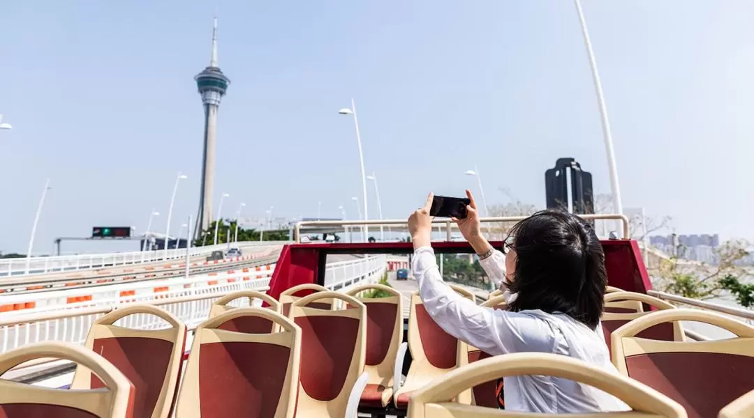 乗り降り自由オープントップバスツアー（マカオ）