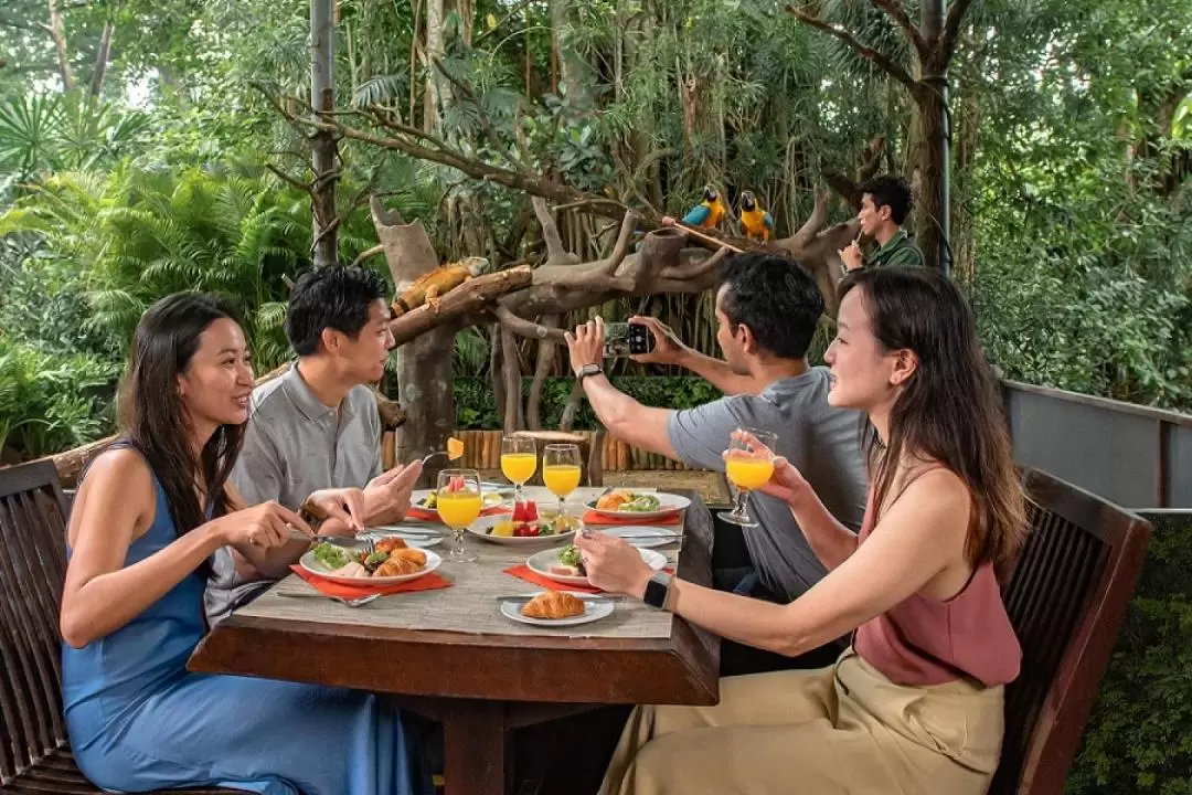 Breakfast in the Wild at Singapore Zoo