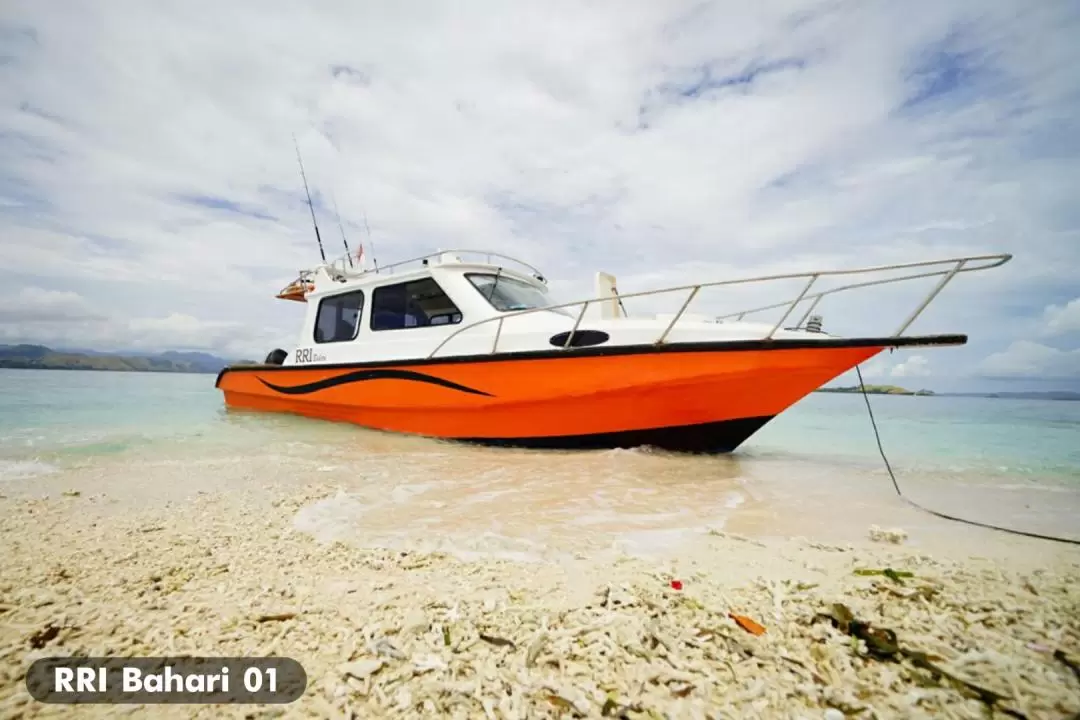 Private Full Day Komodo Speedboat Tour from Labuan Bajo by RRI Bahari 01