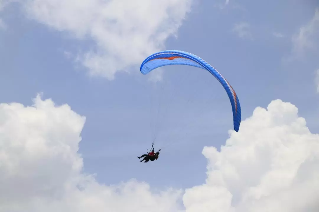 Professional Tandem Paragliding Package at Selangor 