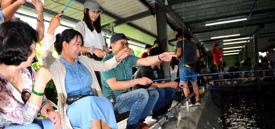 Shrimping Experience in Yilan by Lan Yang Crab