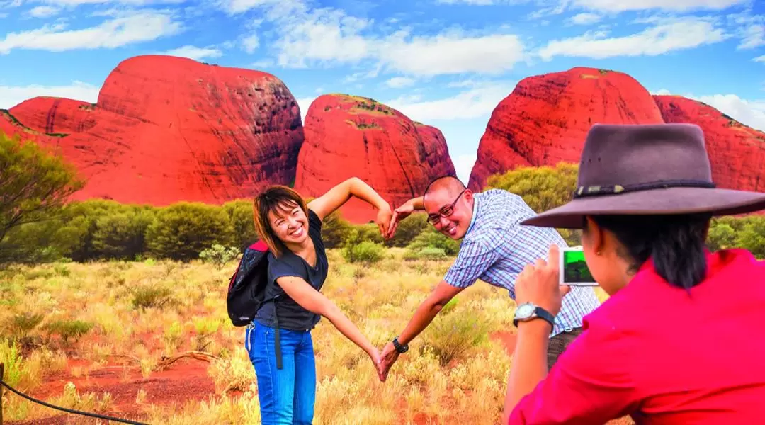 ウルルサンセットツアー（アリススプリング / Ayers Rock Resort発）