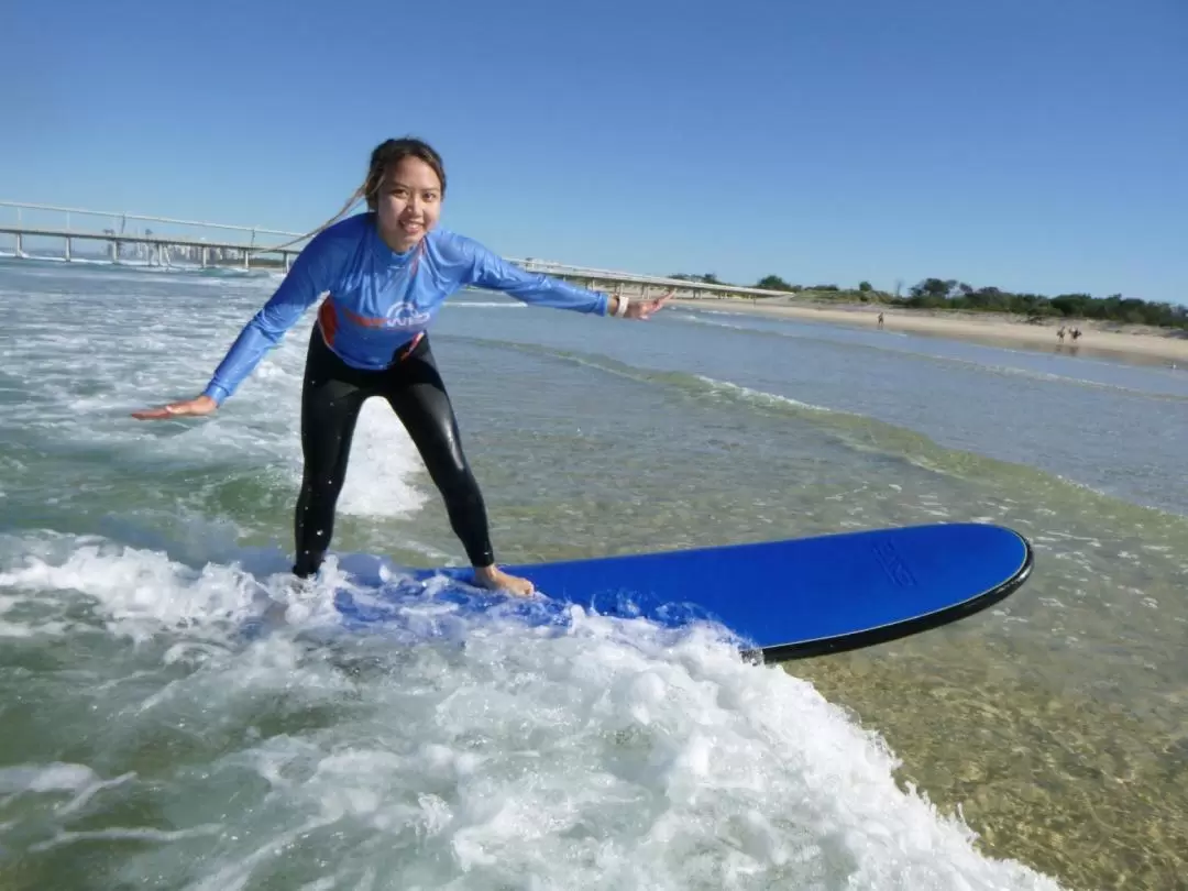 Private Beginner Surf Experience in Gold Coast