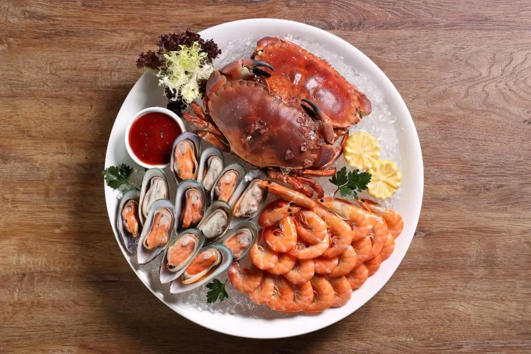 Pentahotel Hong Kong, Tuen Mun Buffet | Pentalounge | Weekend Asian Seafood Lunch Buffet / Dinner Buffet