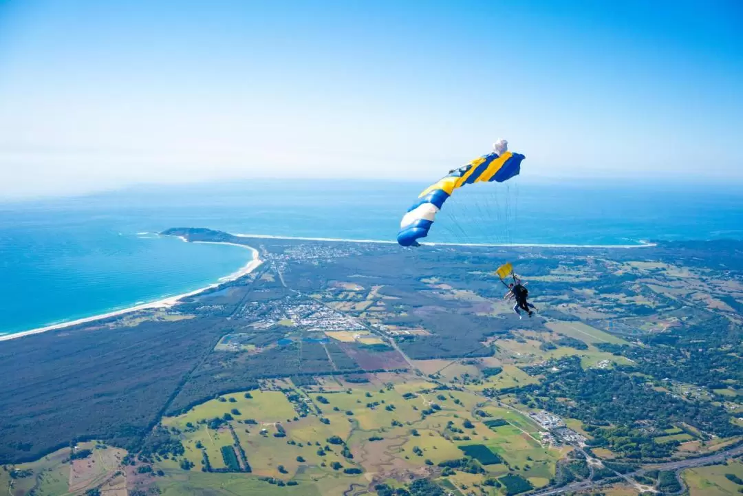 Tandem Skydive Experience in Byron Bay