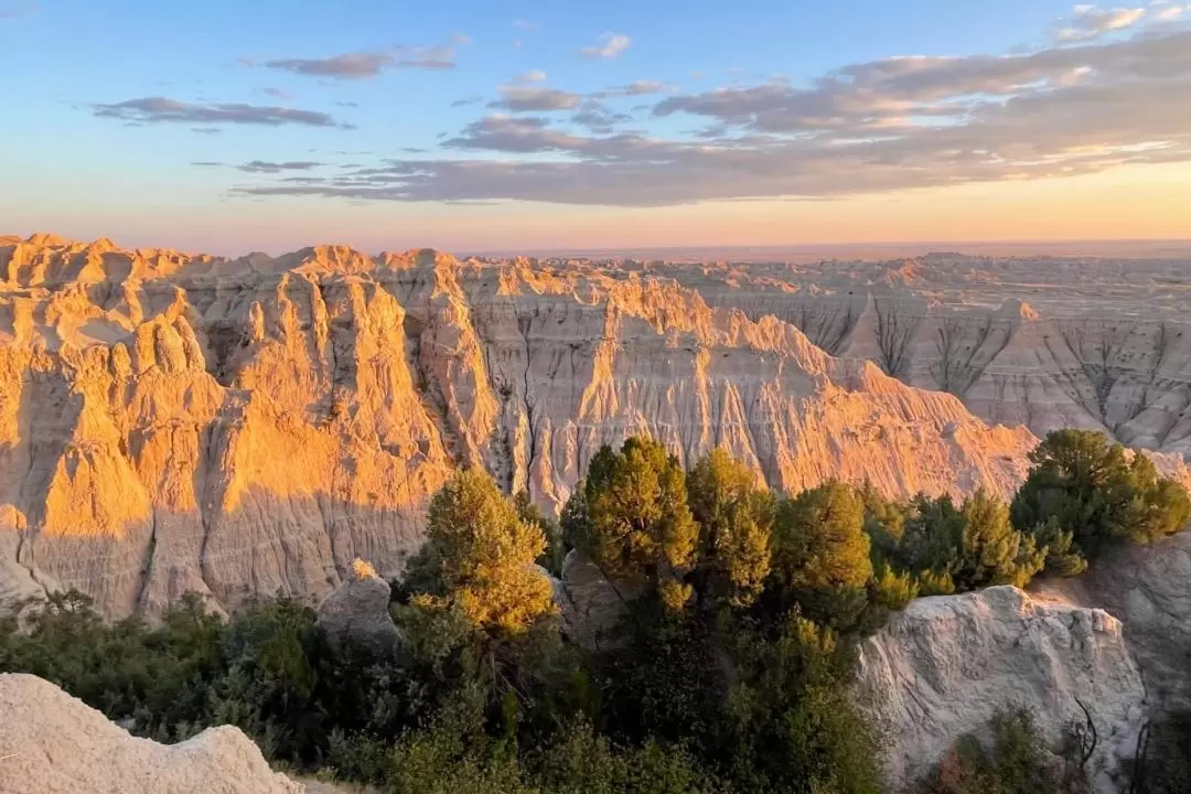 Badlands National Park, Wall Drug, and Lakota Living History Tour