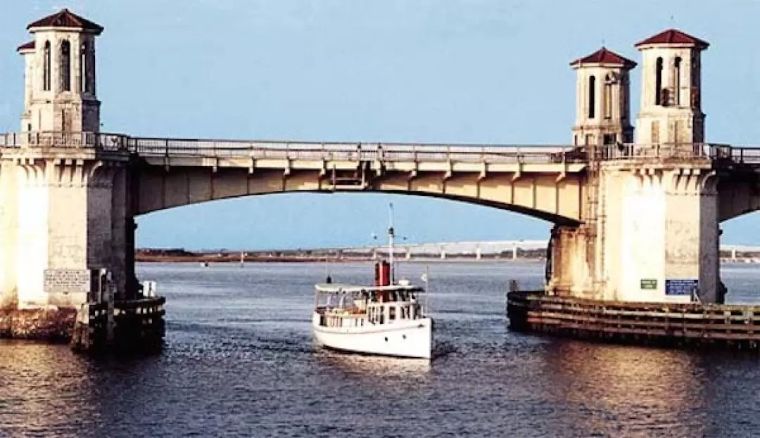 St. Augustine Day Tour from Orlando with Scenic Boat Cruise