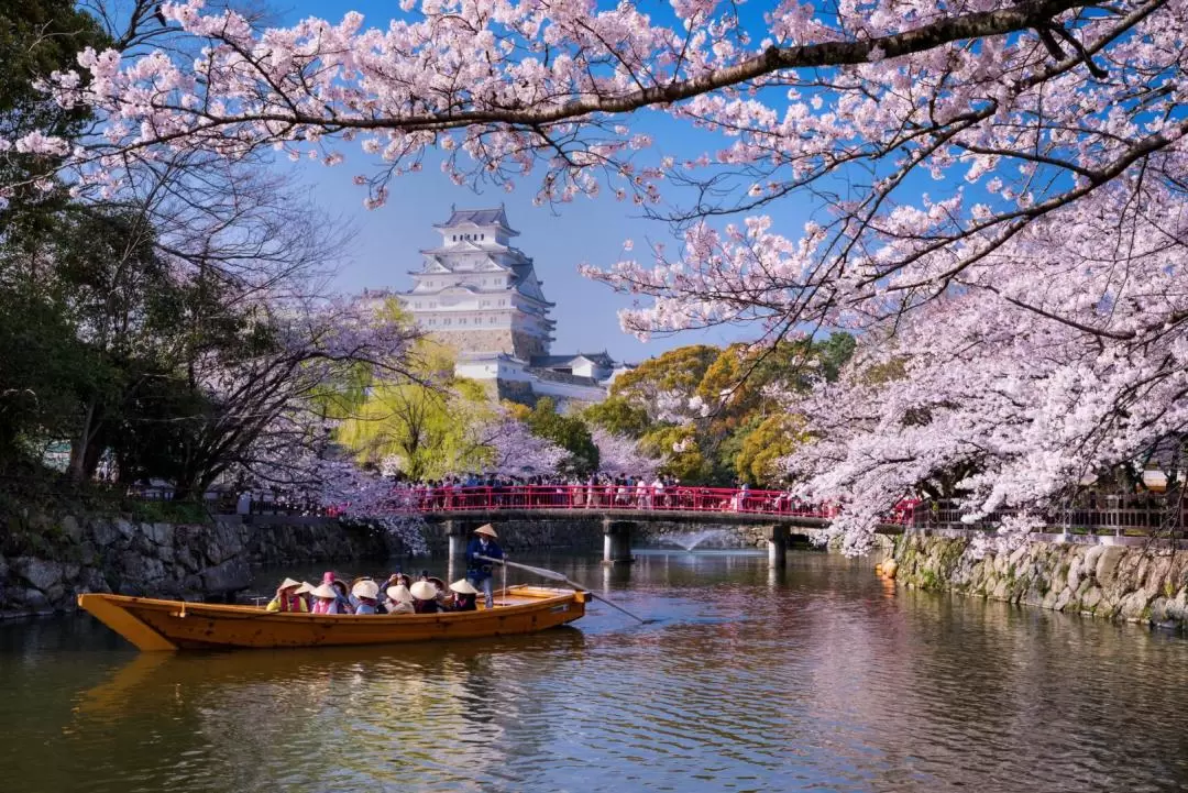 Himeji Castle, Koko-en & Engyoji Temple Private Day Tour from Osaka