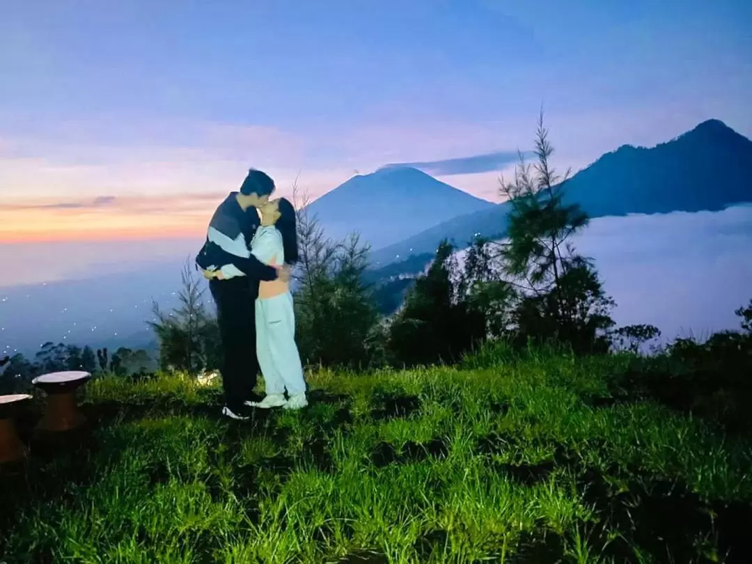 Mount Batur Sunrise Jeep With Polaroid Photoshoot