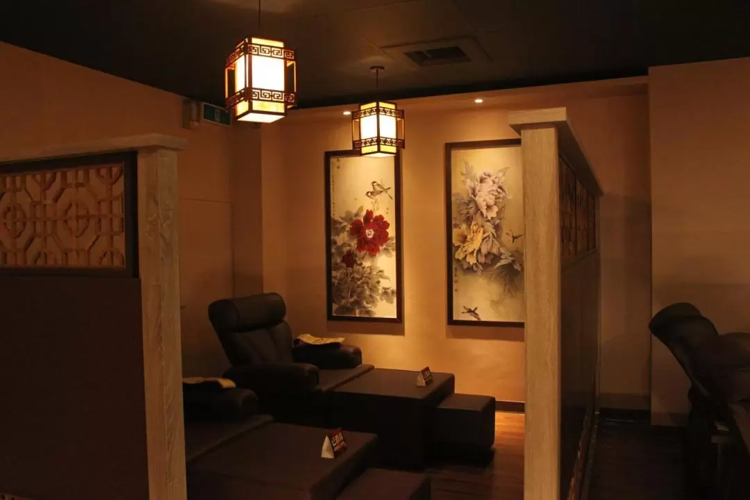 Taichung Foot Massage and Shiatsu at Yu Xian Tang Massage Chains (Phone Reservation Required)