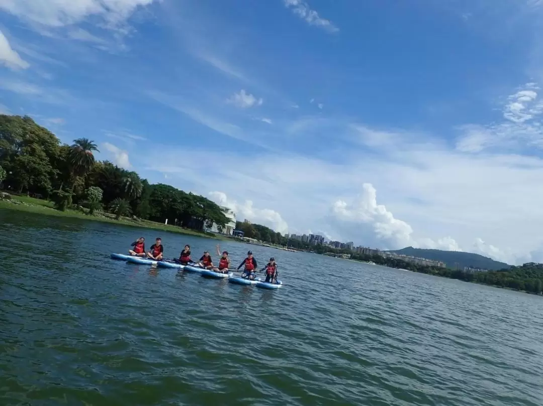 Lotus Pond SUP Experience in Kaohsiung