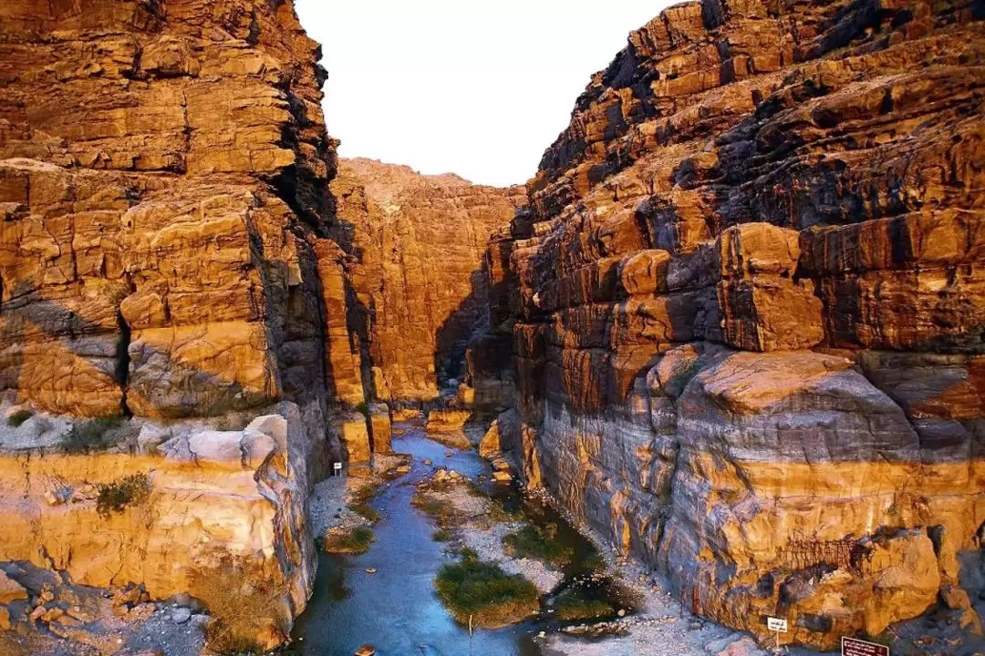 Wadi Mujib Siq徒步探索體驗