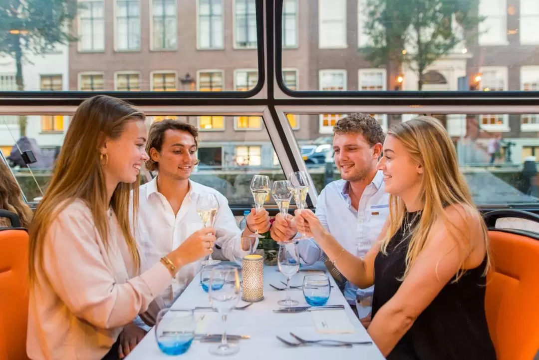 3-Course Dinner Cruise in Amsterdam 