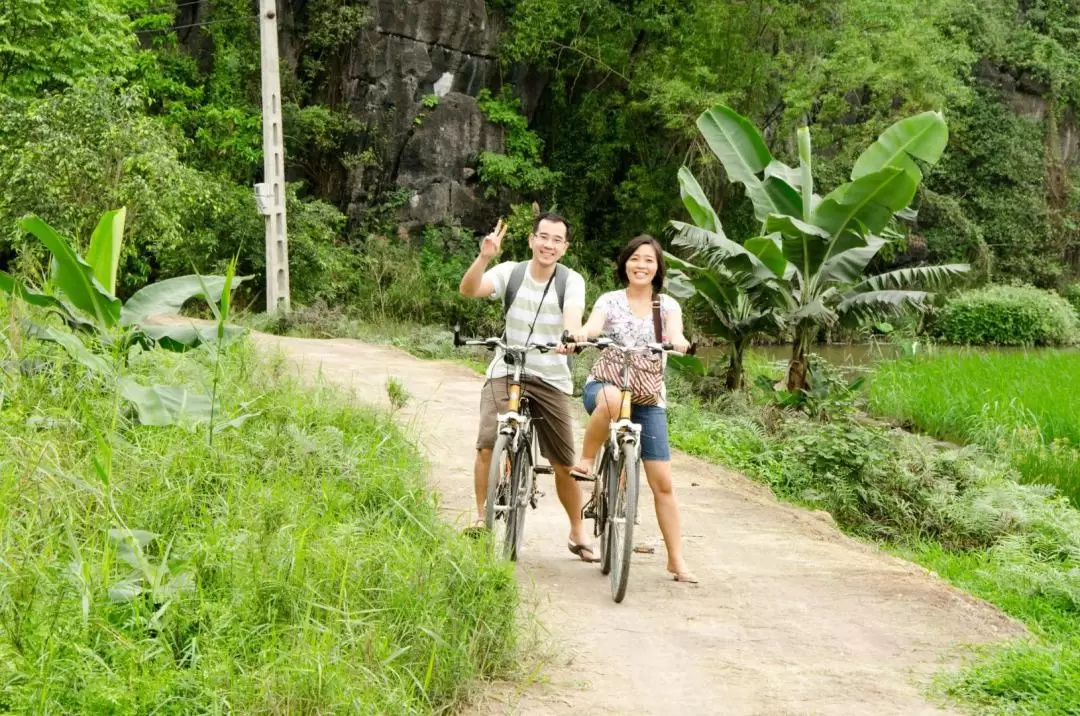 Hoa Lu and Tam Coc Group Tour from Hanoi