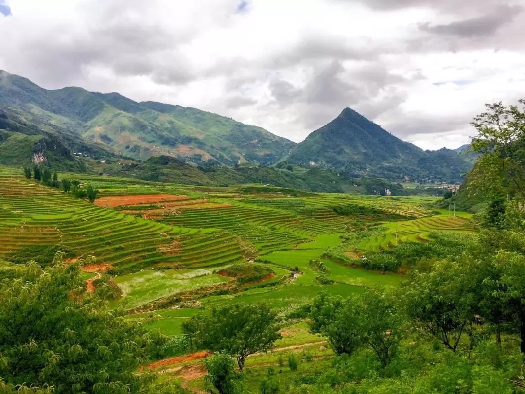 Ma Tra and Ta Phin Village Private Trekking Tour from Sapa