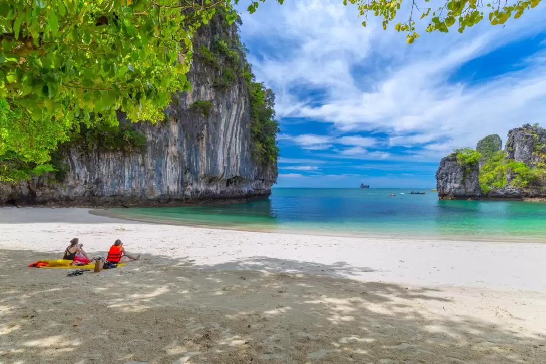 Koh Hong Day Tour by Speed Boat and Longtail Boat from Krabi