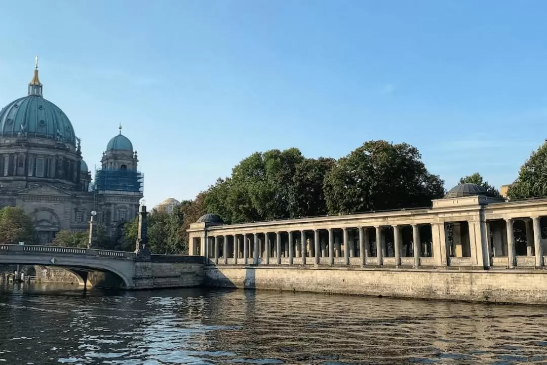 Discover Berlin Historical Walking Tour 