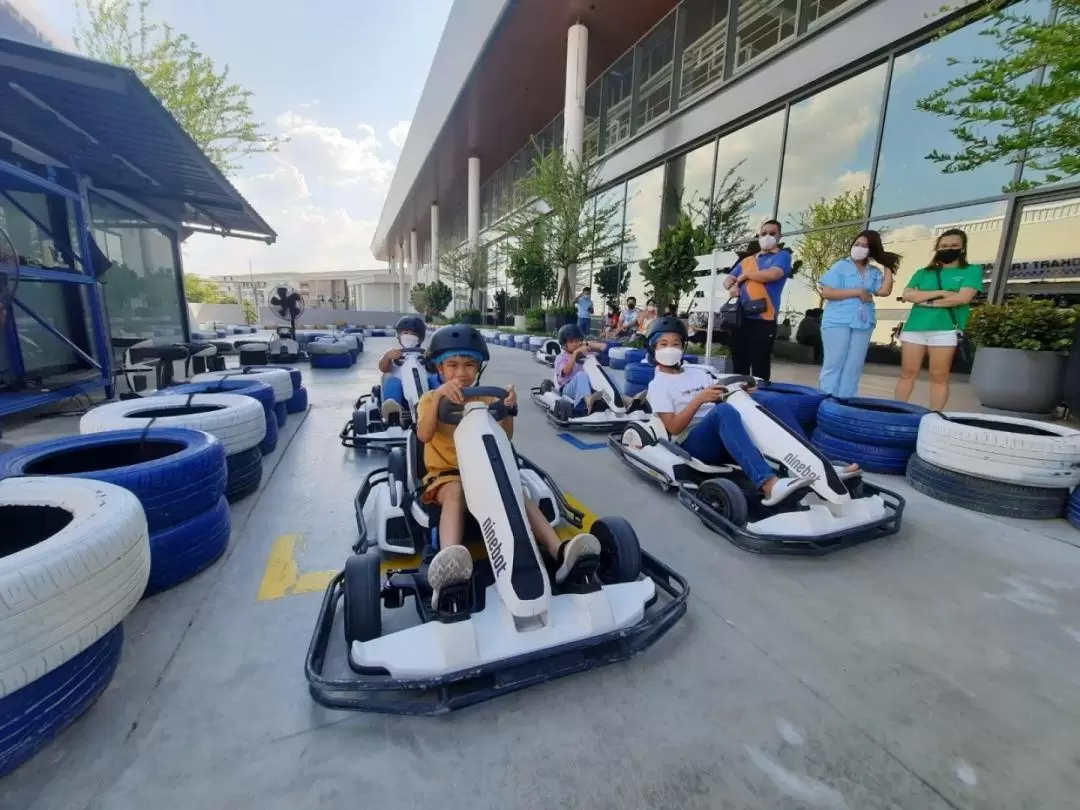 Lotus's North Ratchapruek 超級市場電動卡丁車體驗（MONOWHEEL 提供）