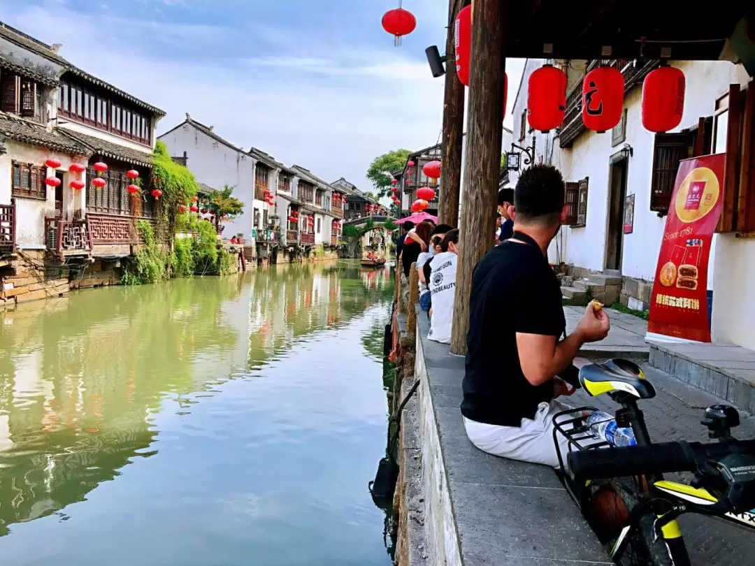 Luzhi & Jinxi Water Towns Biking Tour from Suzhou