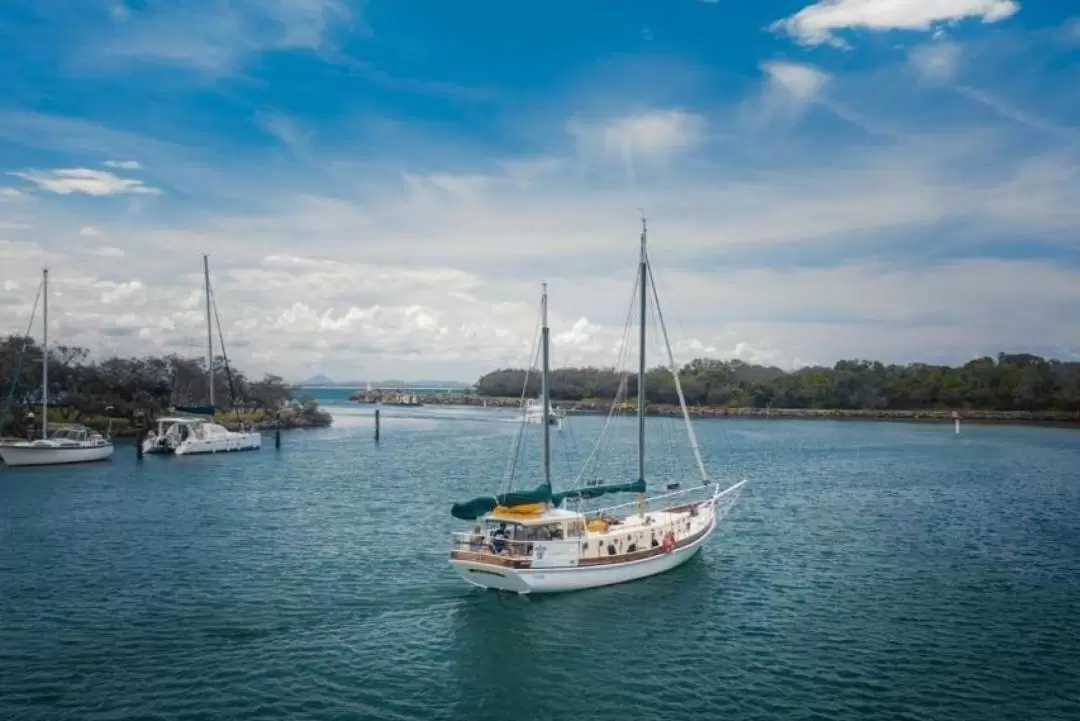 Sunshine Coast Sunset Cruise Trip with Live Music