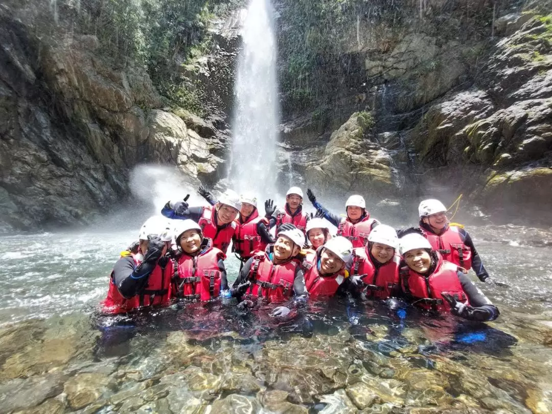 Jinyue Waterfall and Lupi River Trekking in Yilan