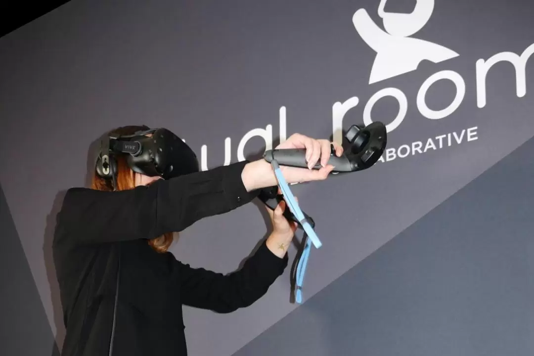 VR Escape Room Adventure by Virtual Room
