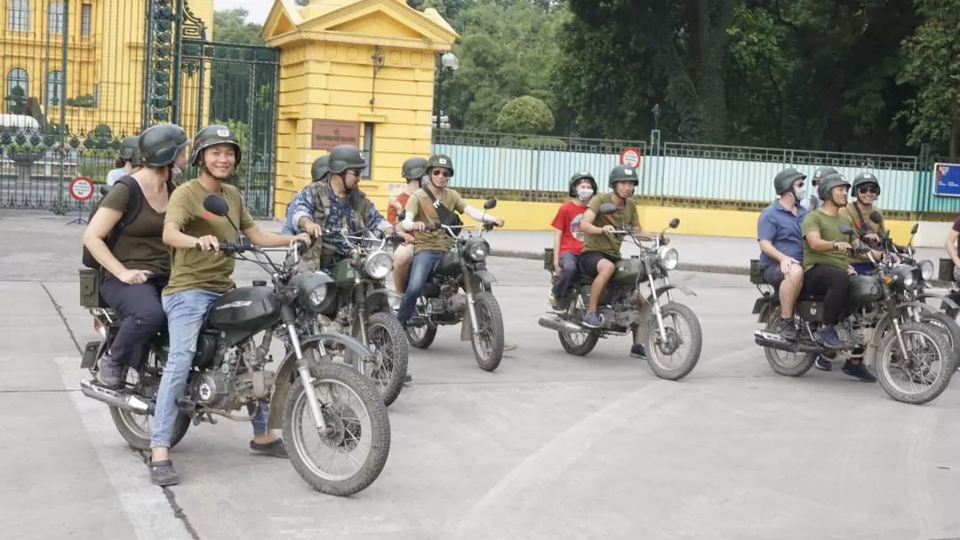 Hanoi Vintage Minsk Motorbike Tour: Culture, Sight & Fun on Minsk