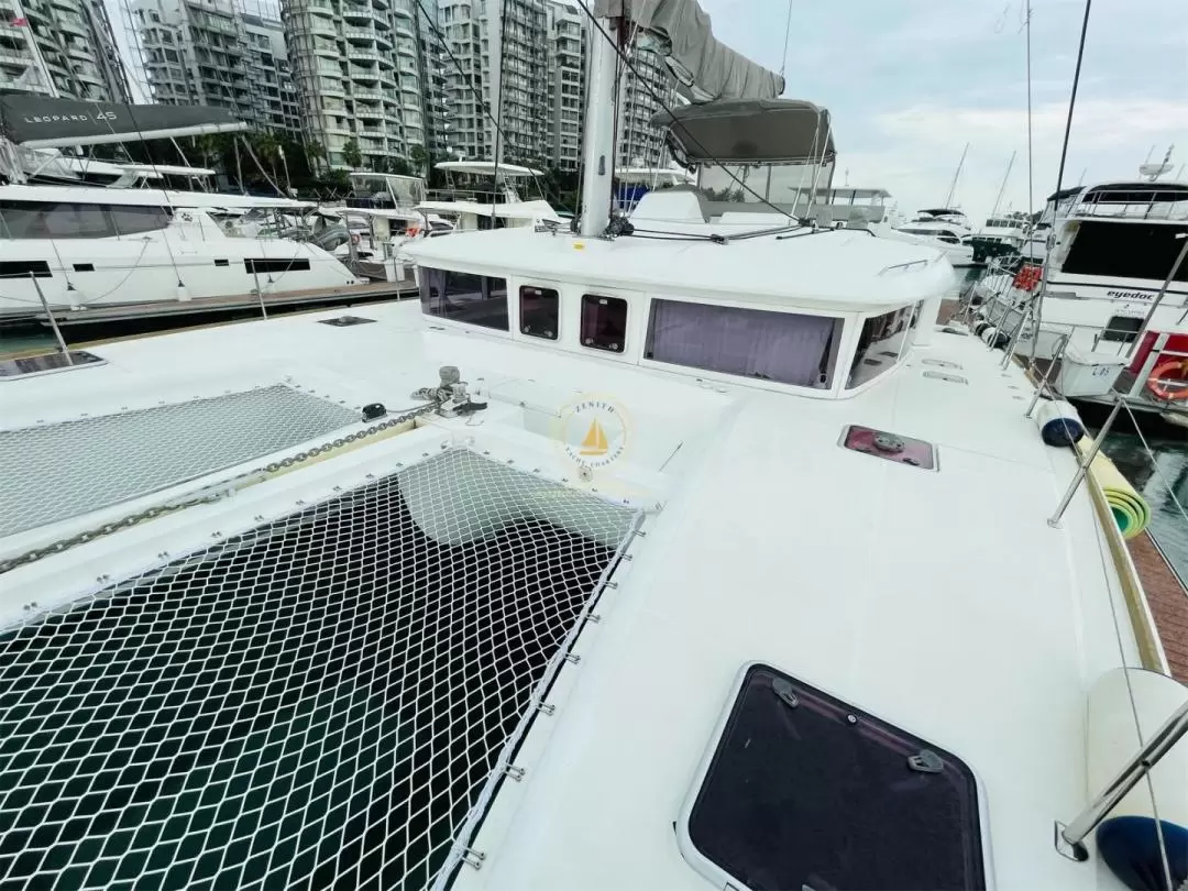 新加坡私人 Zen Sea 2 豪華遊艇租借（Zenithyachtcharters 提供）