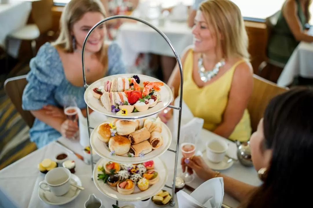 Sightseeing and High Tea Cruise Tour from Sydney Harbour